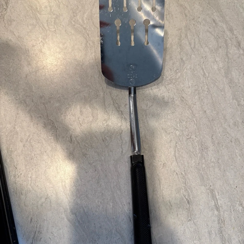 Vintage Ekco Slotted Turner Spatula black handle 11”